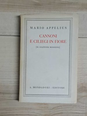 Cannoni e ciliegi in fiore : il Giappone moderno