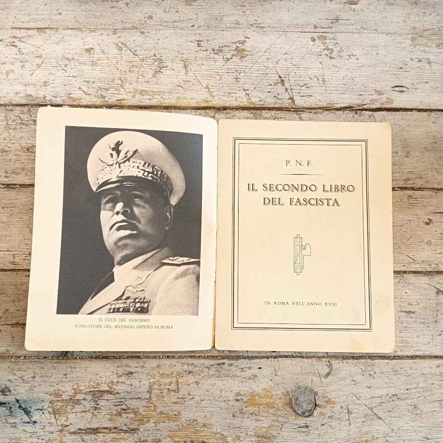 Il secondo libro del fascista - immagine 2