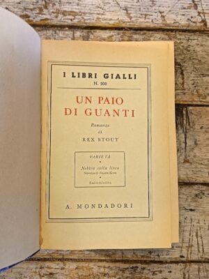 Un paio di guanti