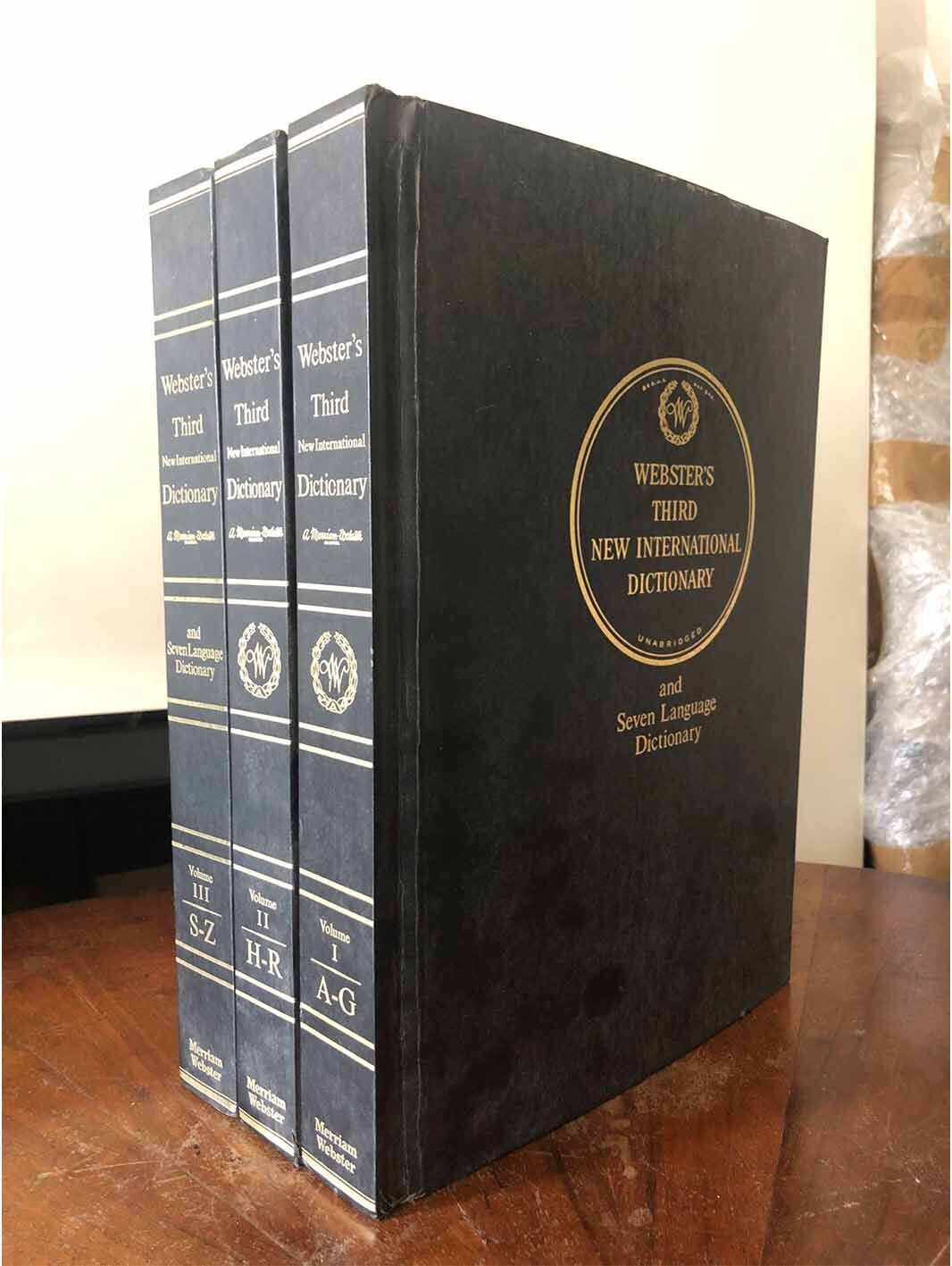 Webster's Third New International Dictionary of the English Language (and Seven Language Dictionary) 3 VOLUME SET - immagine 2