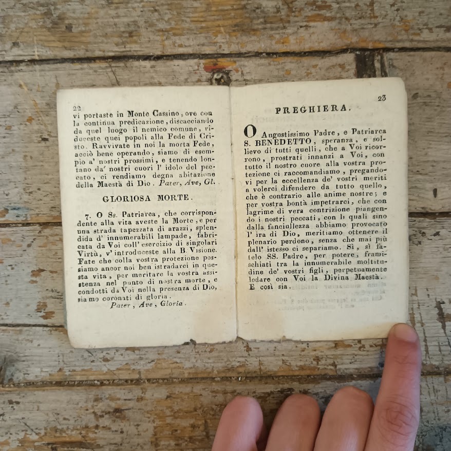 Breve metodo per recitare fruttuosamente la Corona del SIgnore istituita dal B. Michele camaldolese coll'Indulgenze concesse da' Sommi Pontefici e sette orazioni in onore del SS. Padre Benedetto patriarca de' monaci in Occidente da recitarsi ogni giorno da' suoi Devoti, e una preghiera a Santa Scolastica - immagine 4