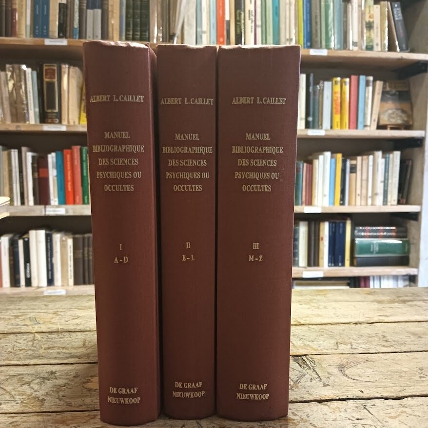 Manuel bibliographique des sciences psichiques ou occultes: tome I,II,III.