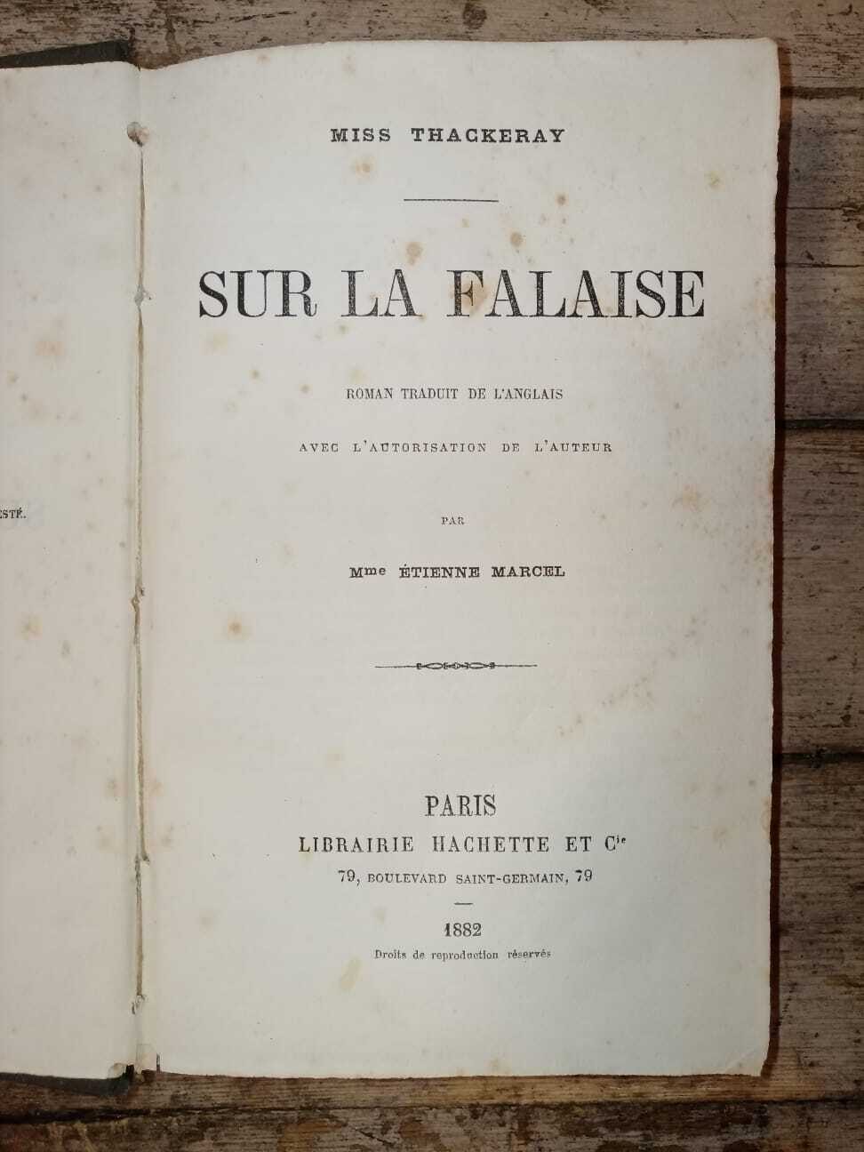 Sur la falaise