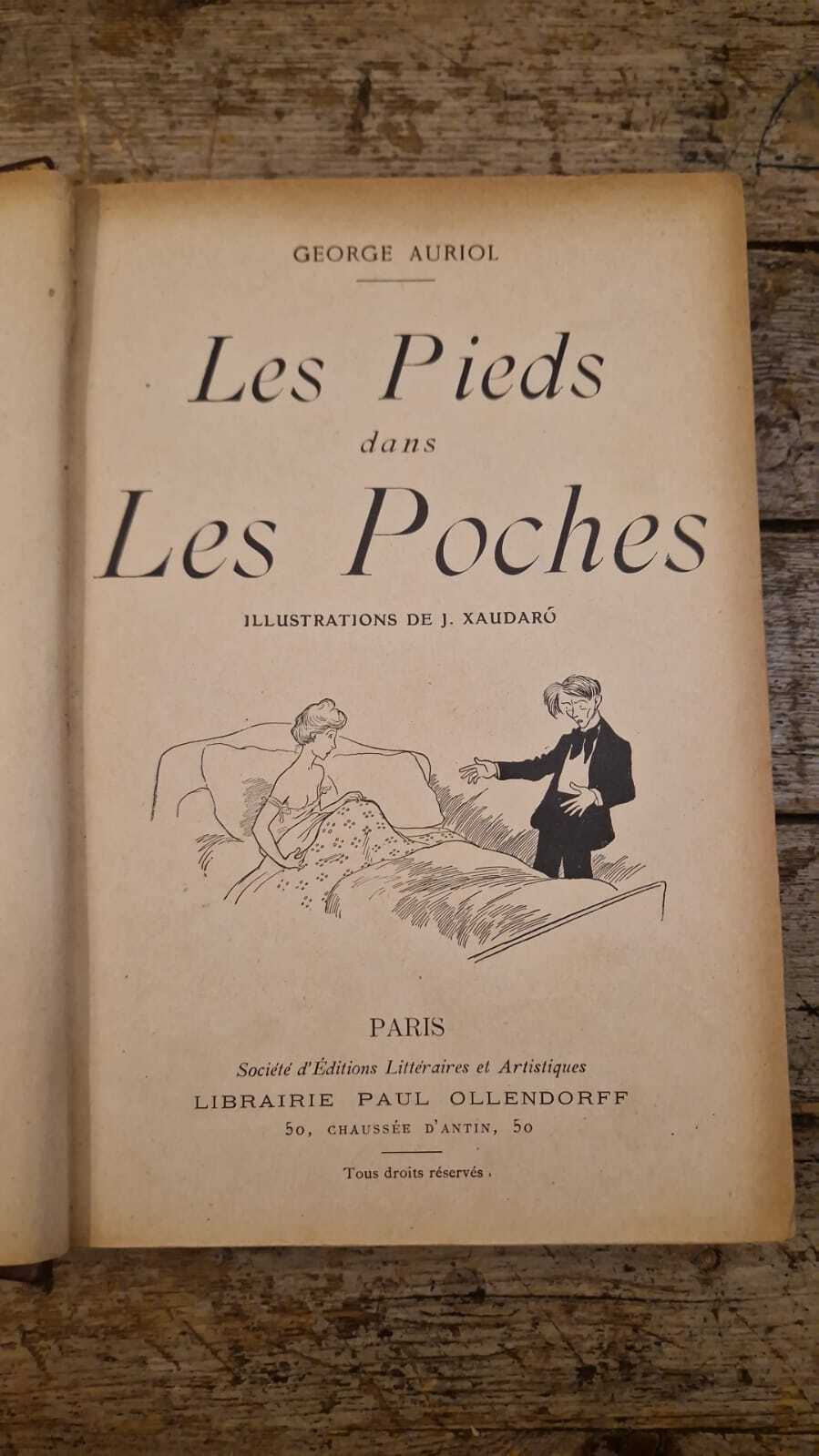 Les pieds dans les poches