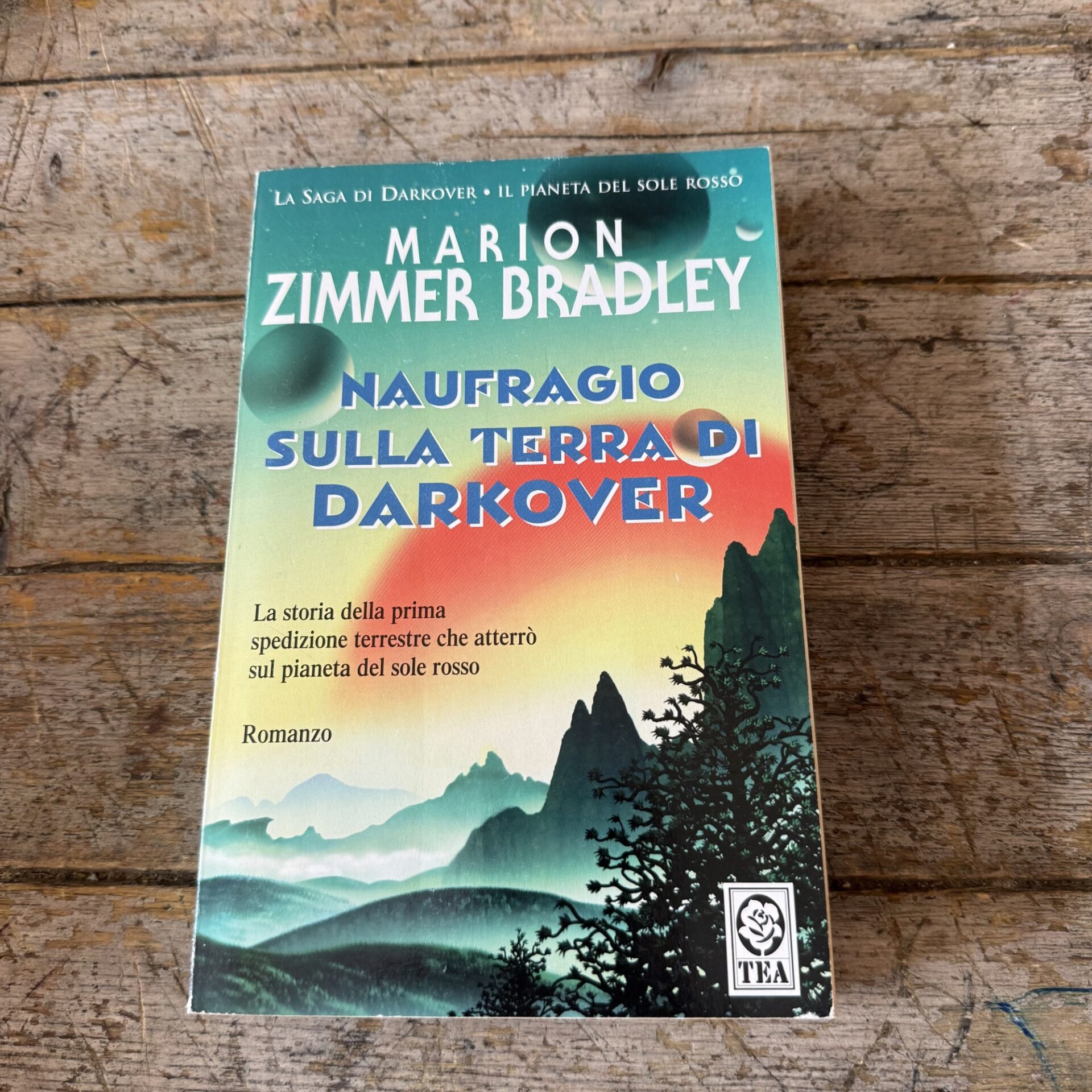 Naufragio sulla terra di Darkover