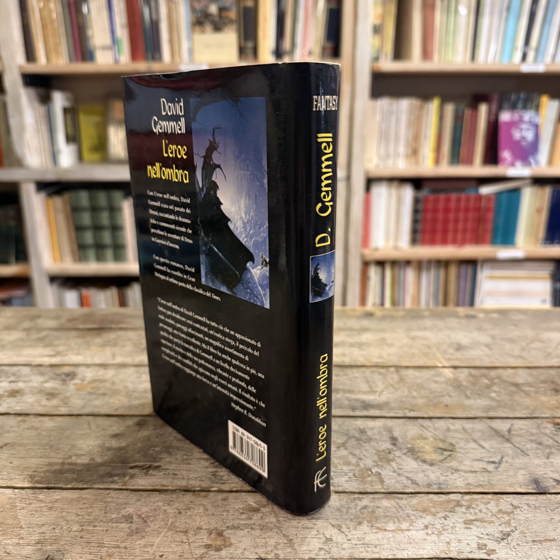 L'eroe nell'ombra. Il ciclo dei Drenai (Vol. 9) - immagine 2