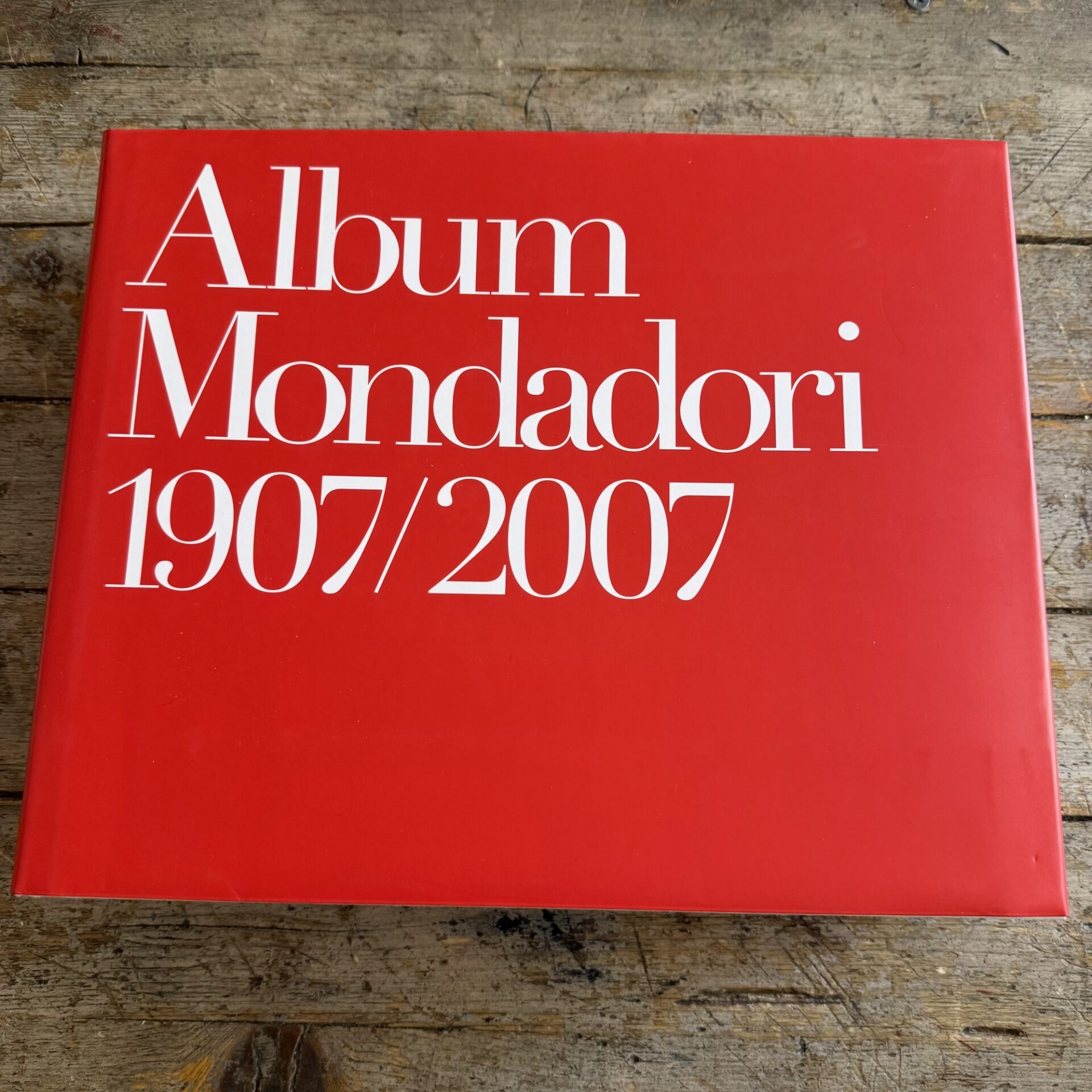 Album Mondadori 1907-2007. Ediz. illustrata - immagine 2