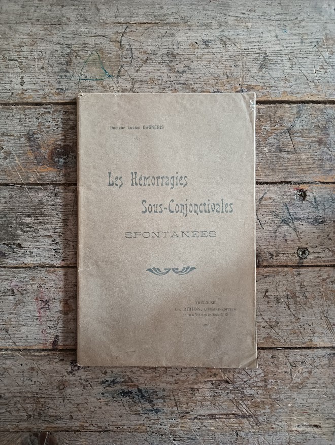 Les hémorragies sous-conjonctivales spontanées